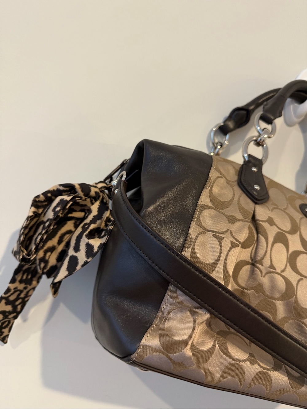 Coach Khaki Signature Jacquard Satchel with Black Leather Trim - Picture 5 of 12